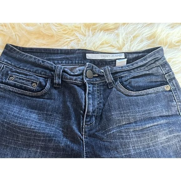 DKNY Jeans 30 x 32 size 6 - Picture 7 of 8